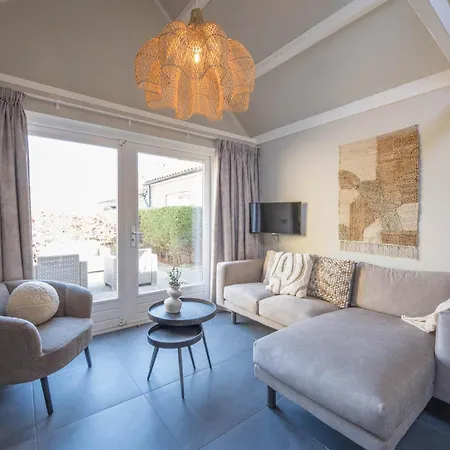 Holiday home De Grote Stern *